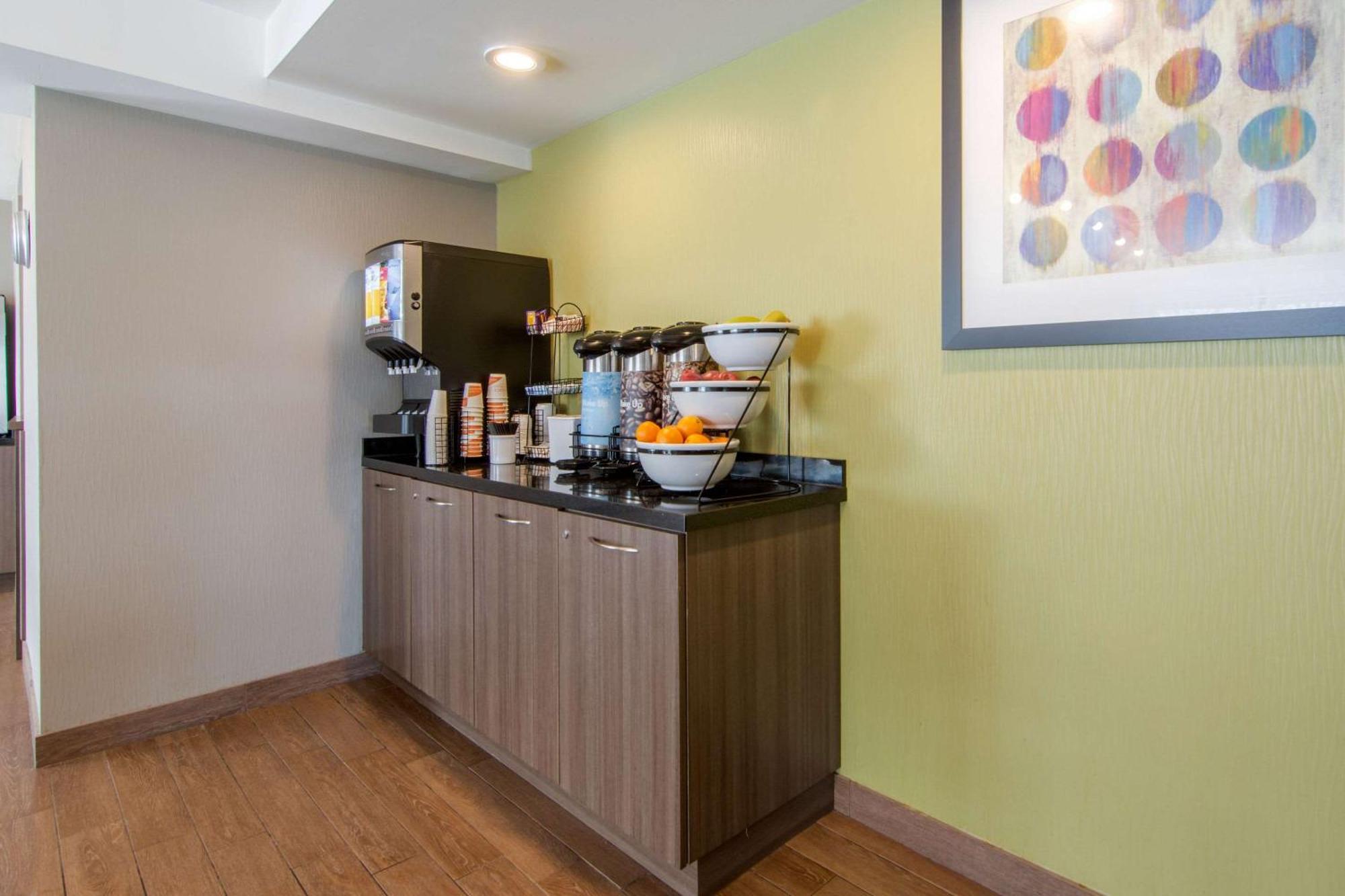 Comfort Inn Sudbury Extérieur photo